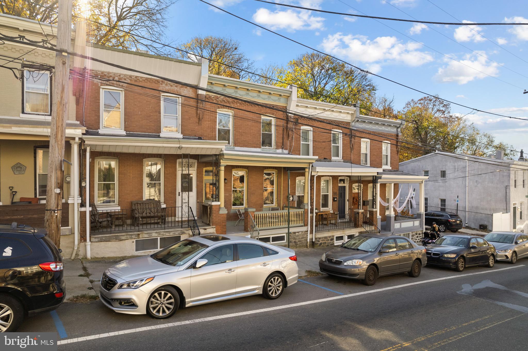 333 Leverington Ave