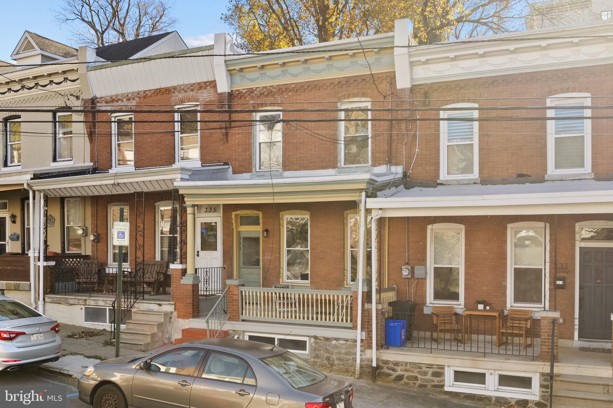 333 Leverington Ave
