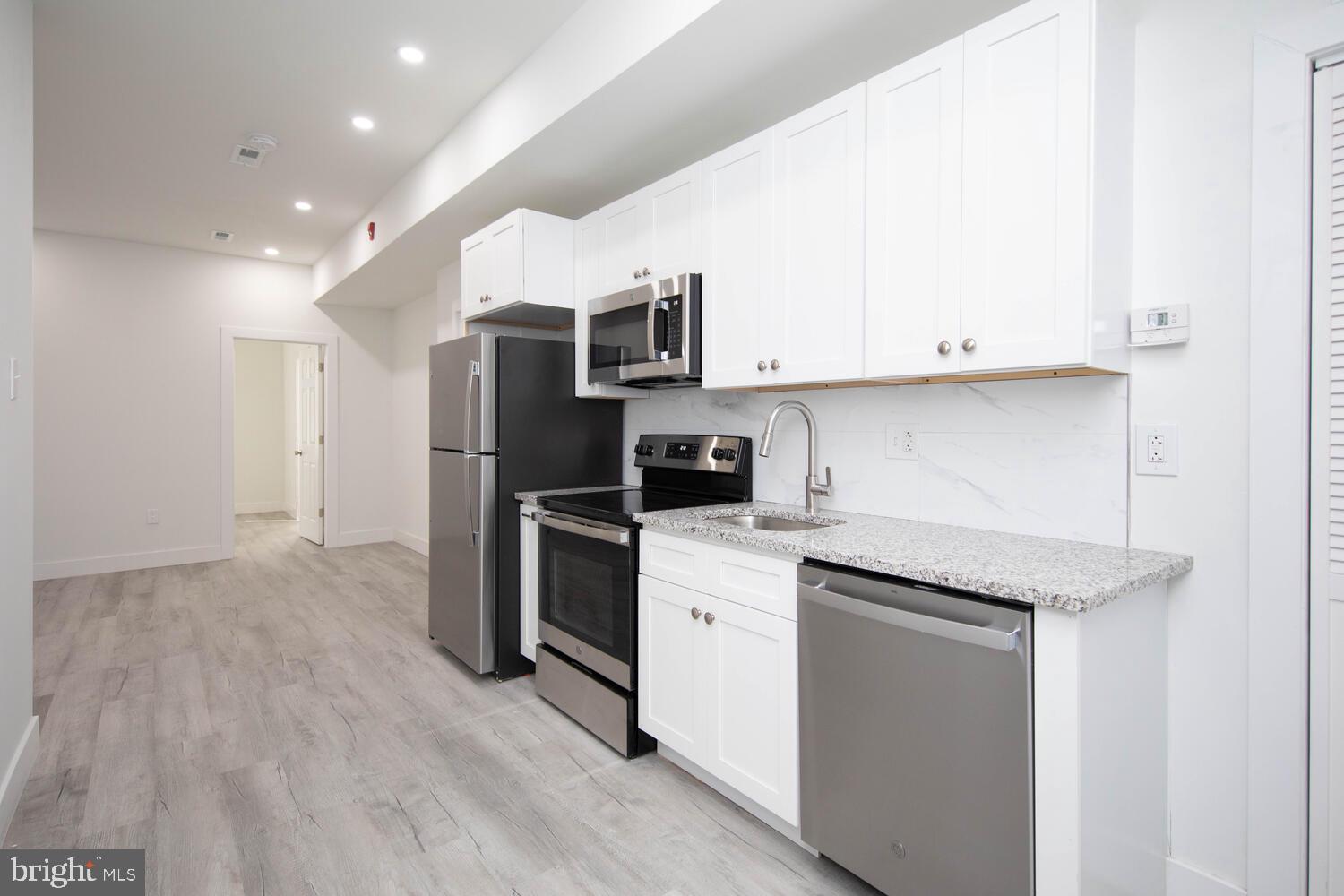 705 N 40TH ST #2ND FLOOR