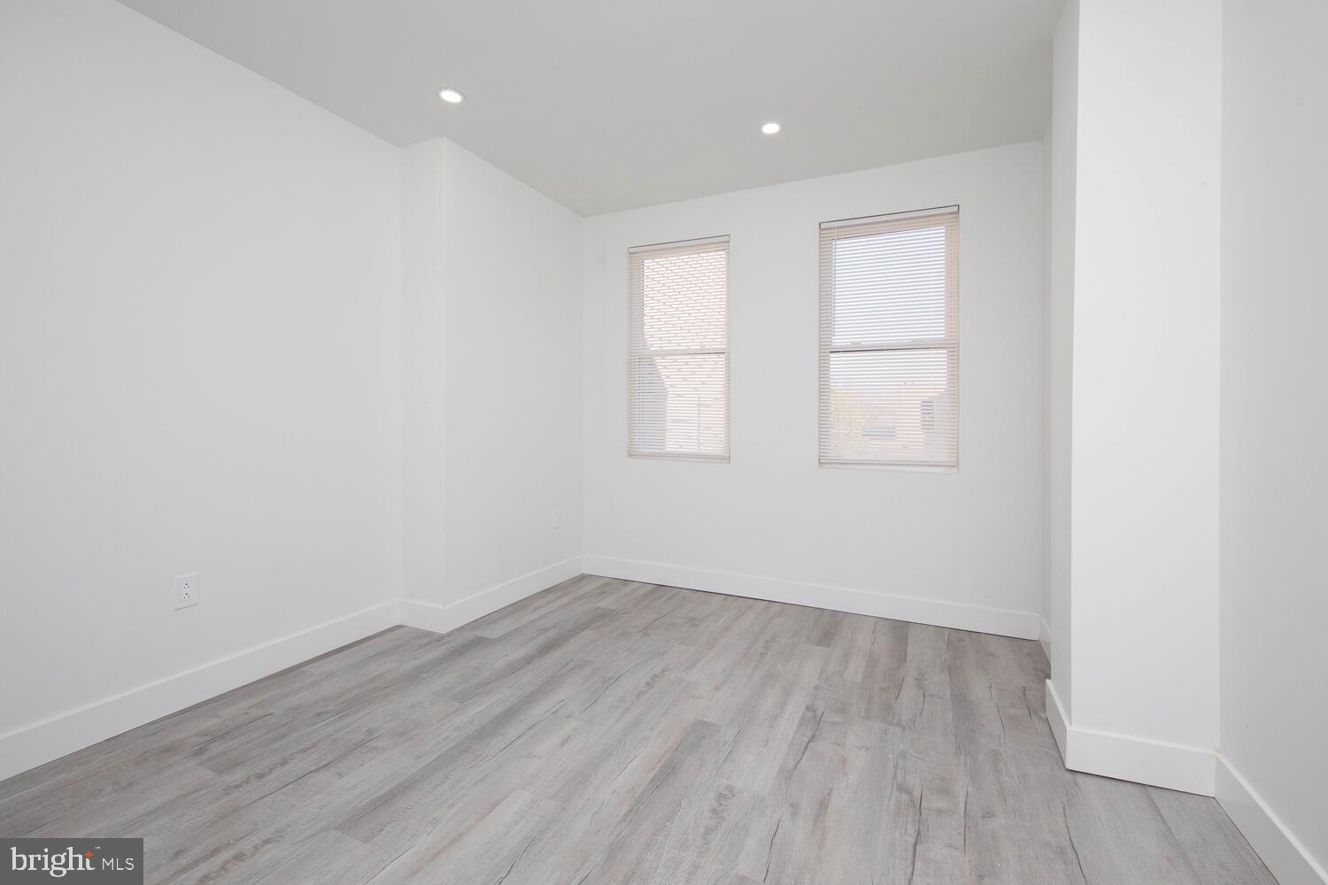 705 N 40TH ST #2ND FLOOR