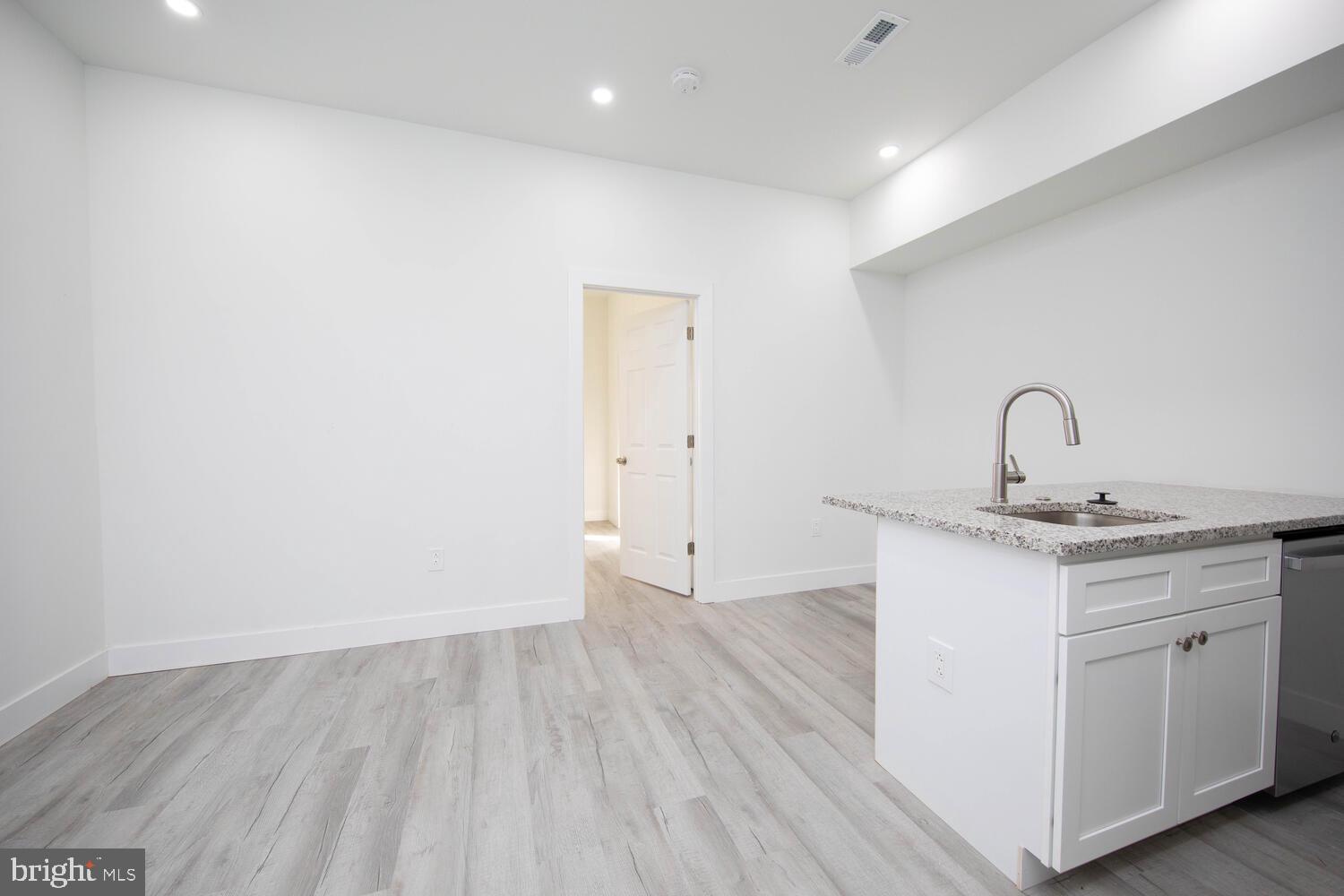 705 N 40TH ST #3RD FLOOR