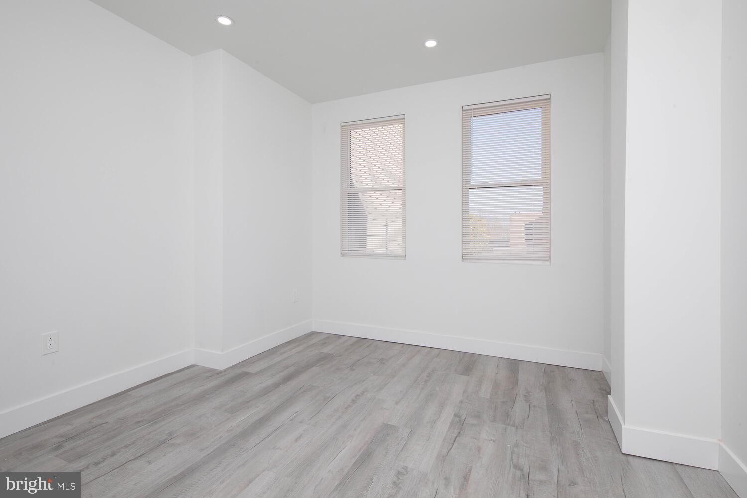 705 N 40TH ST #3RD FLOOR