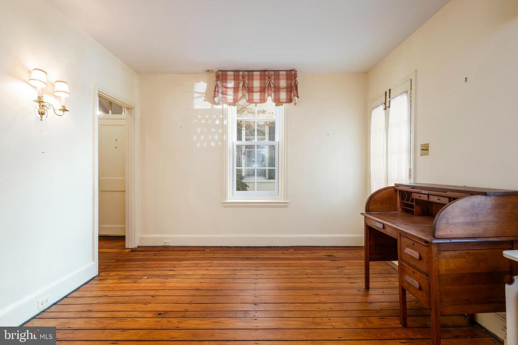 8618 Evergreen Pl