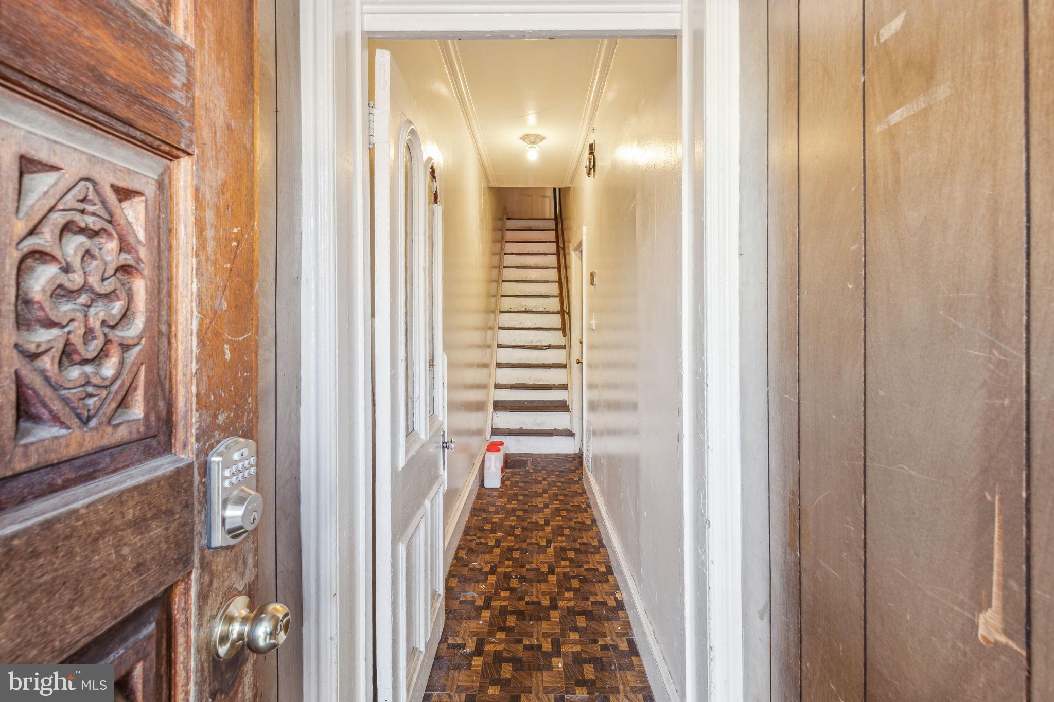 3836 Fairmount Ave