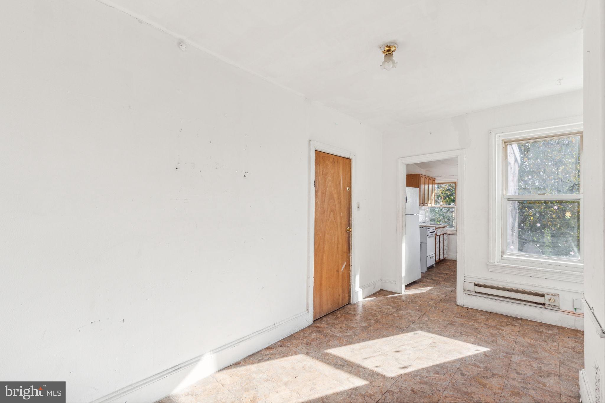 3836 Fairmount Ave