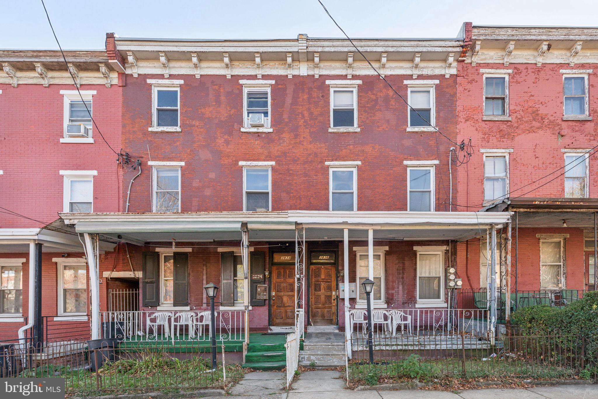 3836 Fairmount Ave