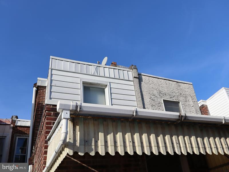 3221 Aramingo Ave