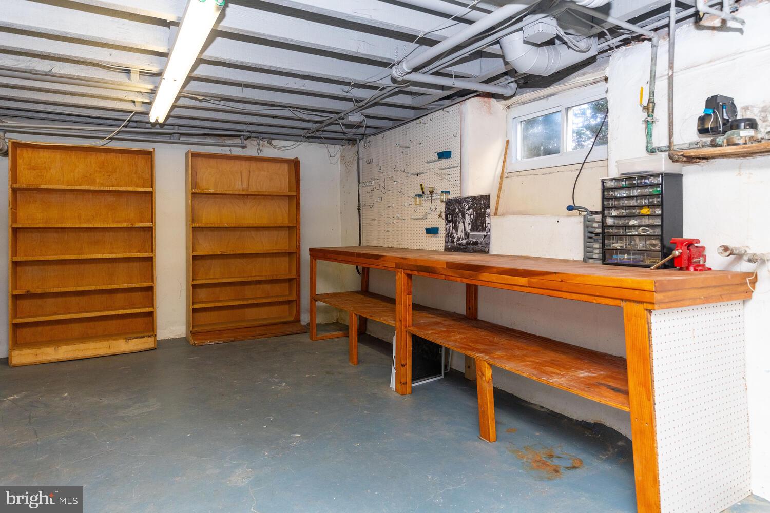 422 E Mount Airy Ave