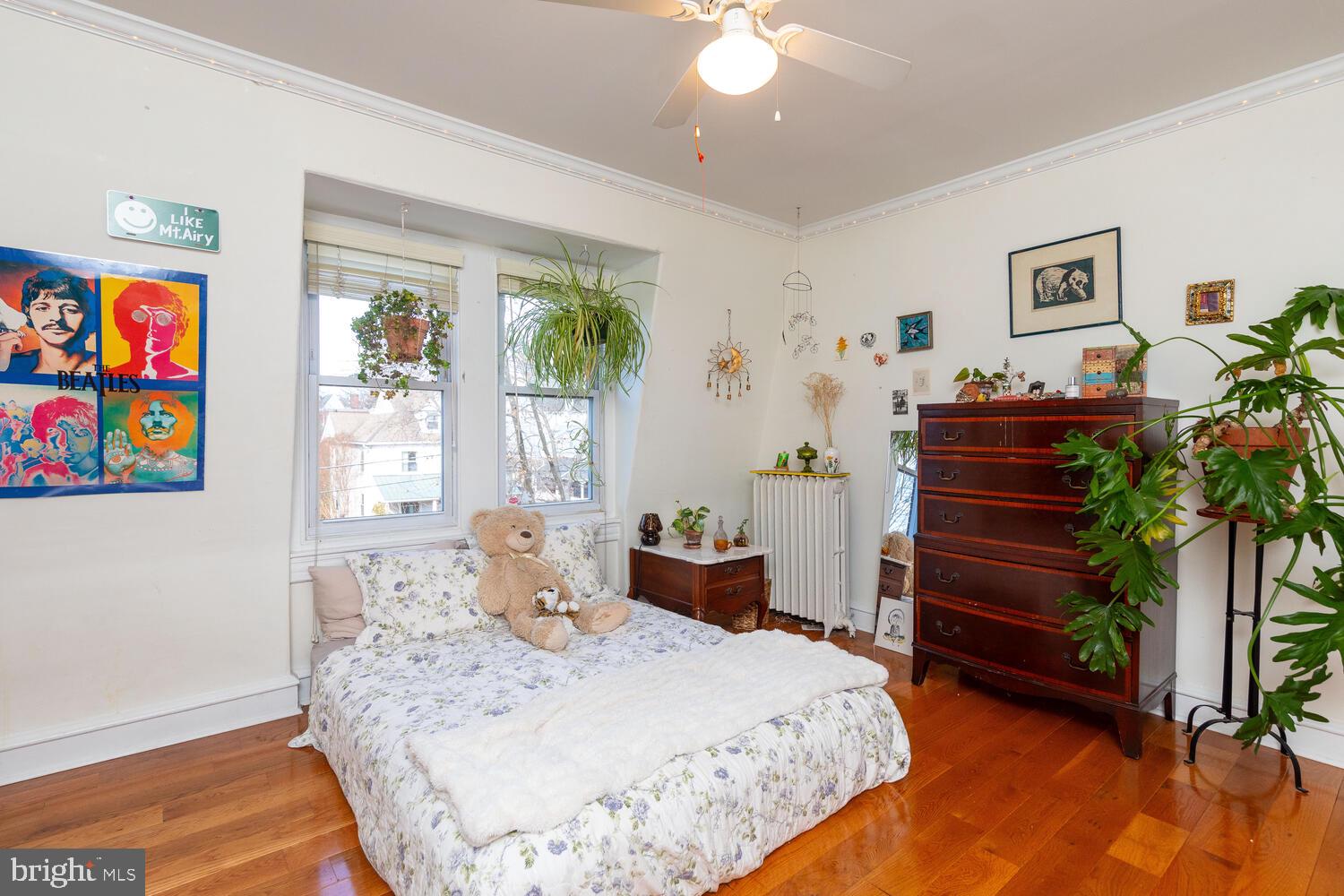 422 E Mount Airy Ave