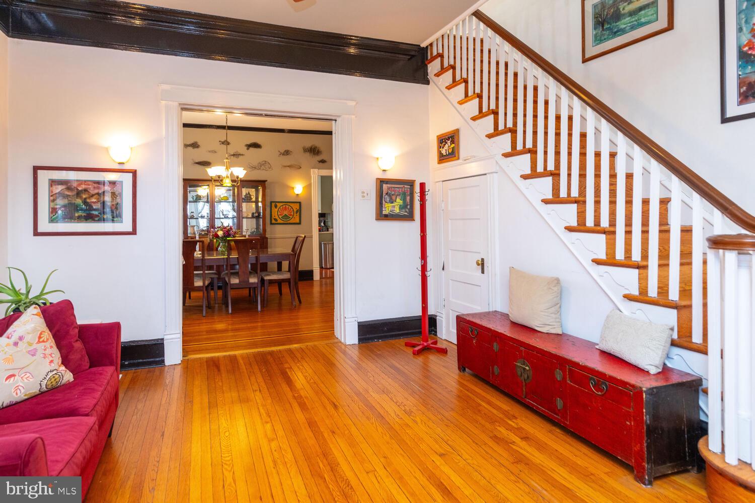 422 E Mount Airy Ave