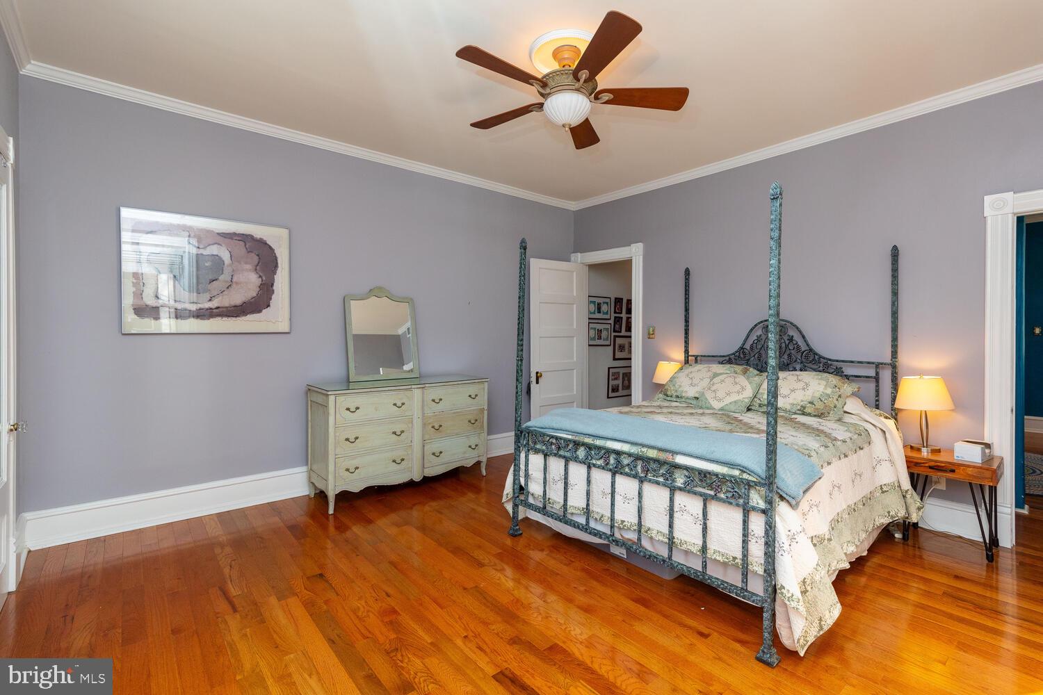 422 E Mount Airy Ave