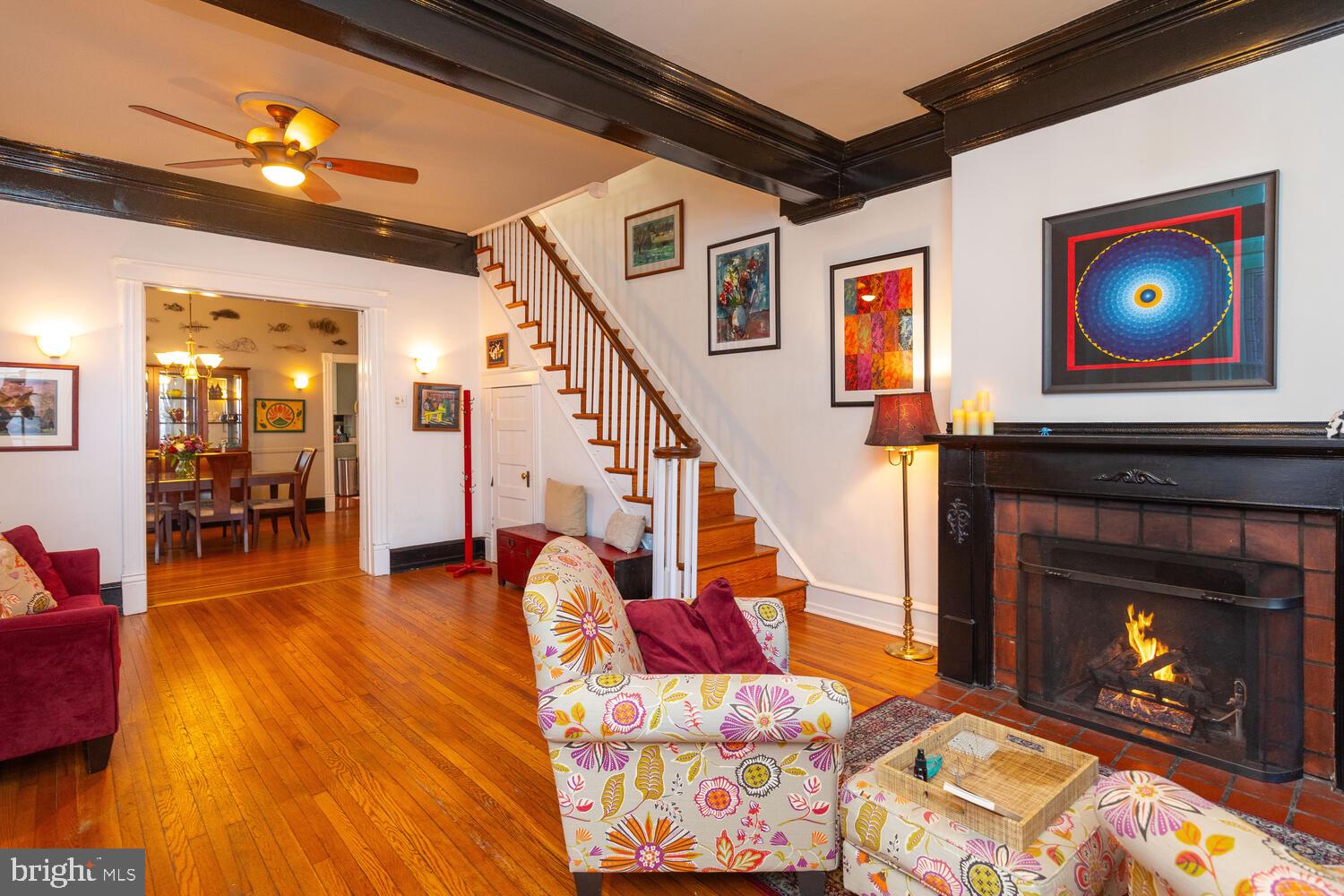 422 E Mount Airy Ave