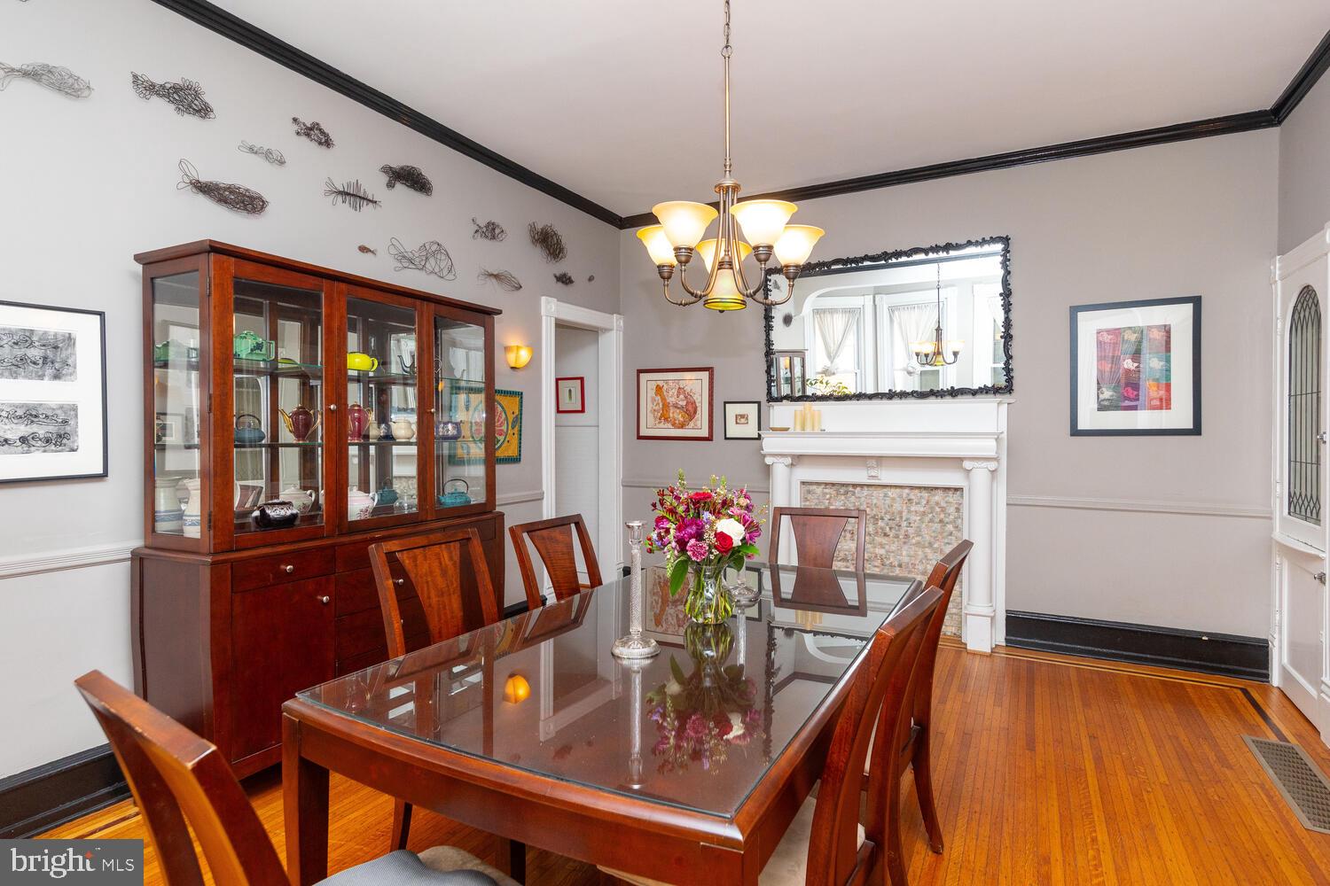 422 E Mount Airy Ave