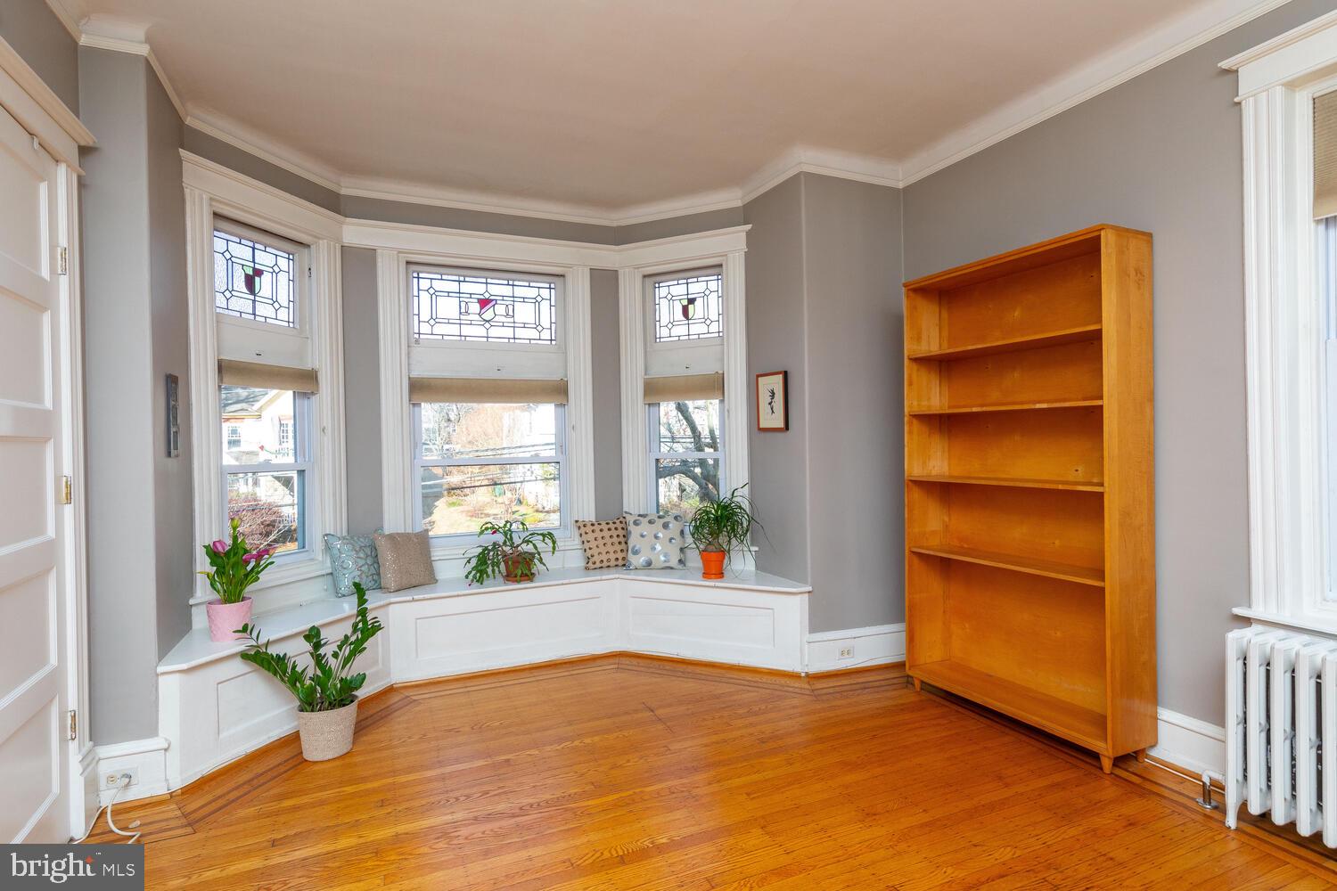 422 E Mount Airy Ave