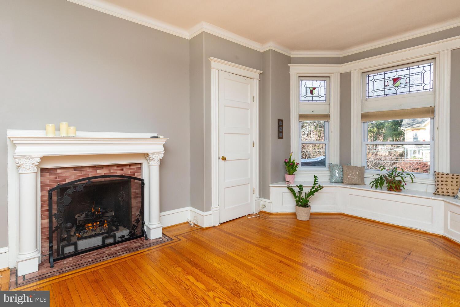 422 E Mount Airy Ave