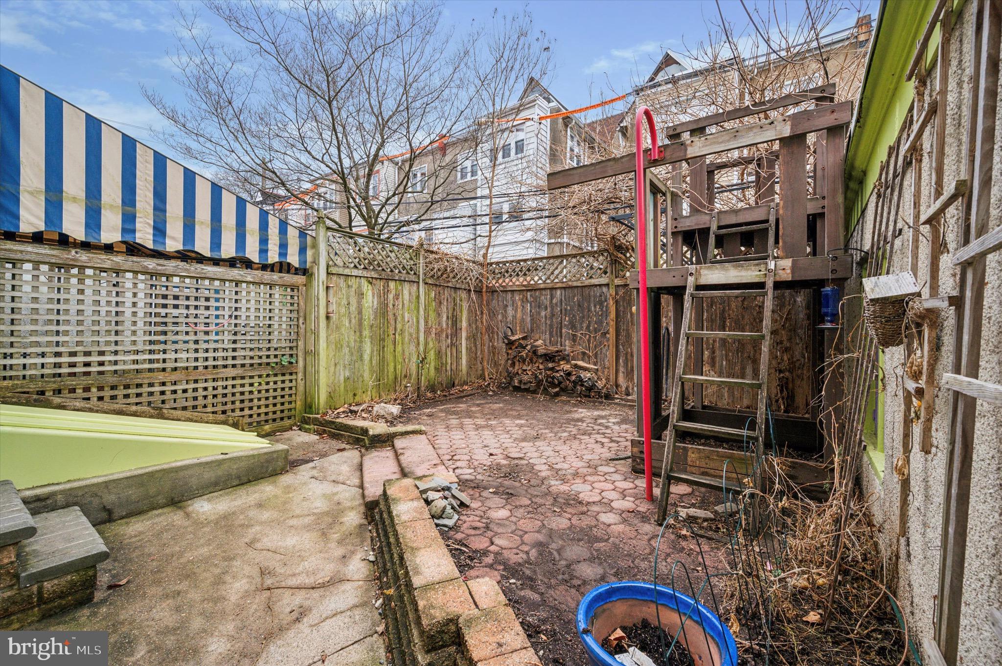333 Wellesley Rd
