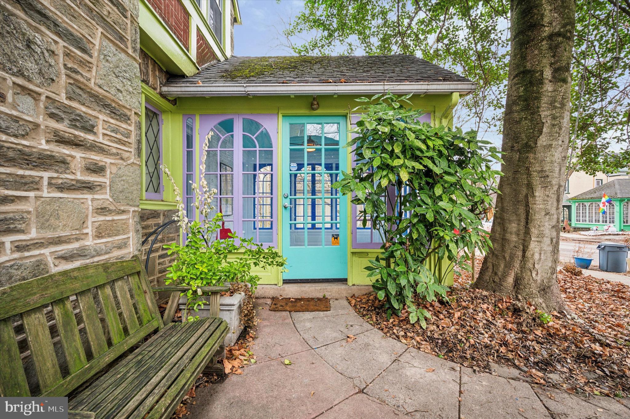333 Wellesley Rd
