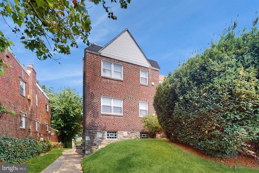 1101 E SLOCUM ST #C-4