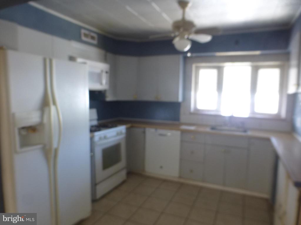 3559 Churchill Ln