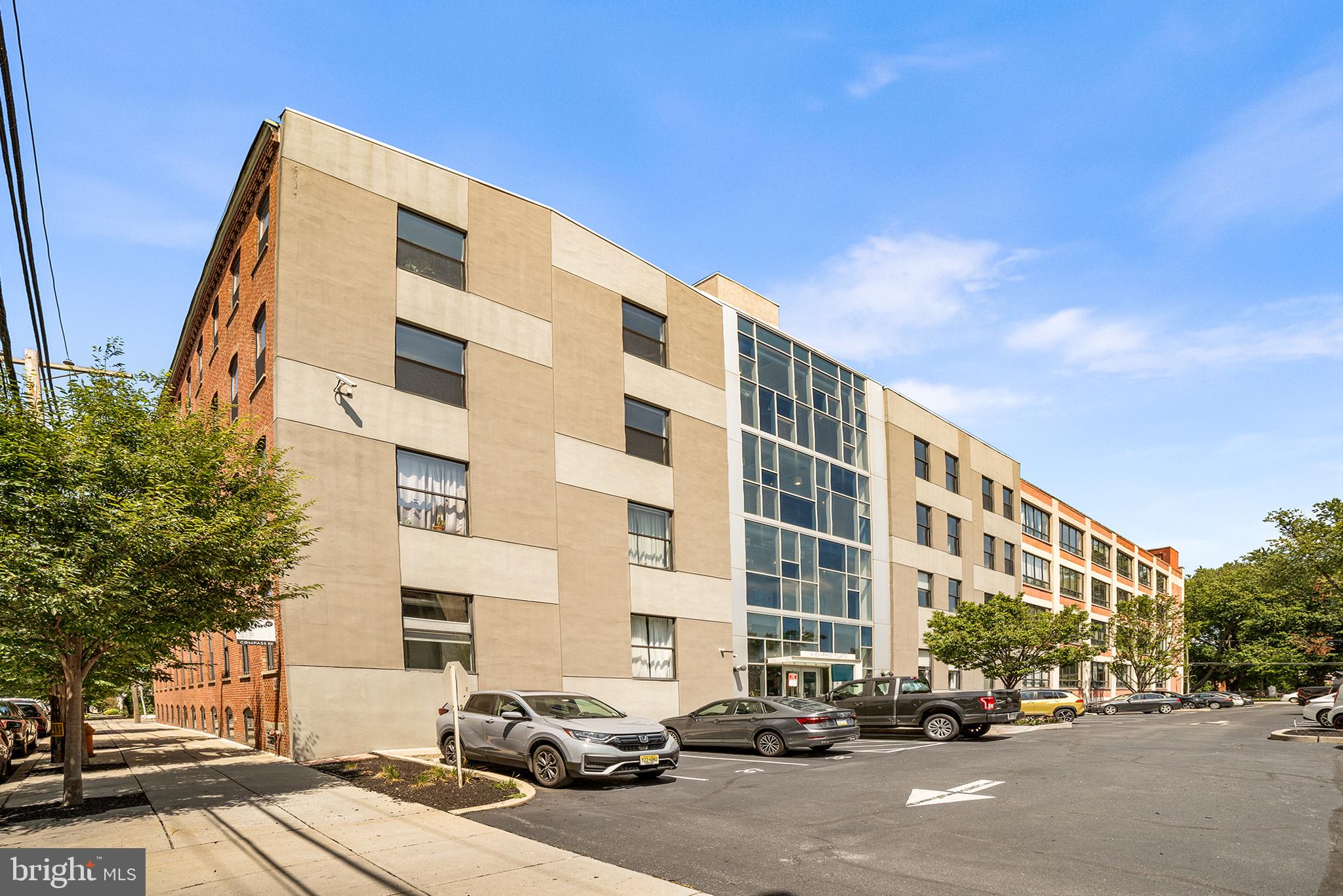 1714 Memphis St #308