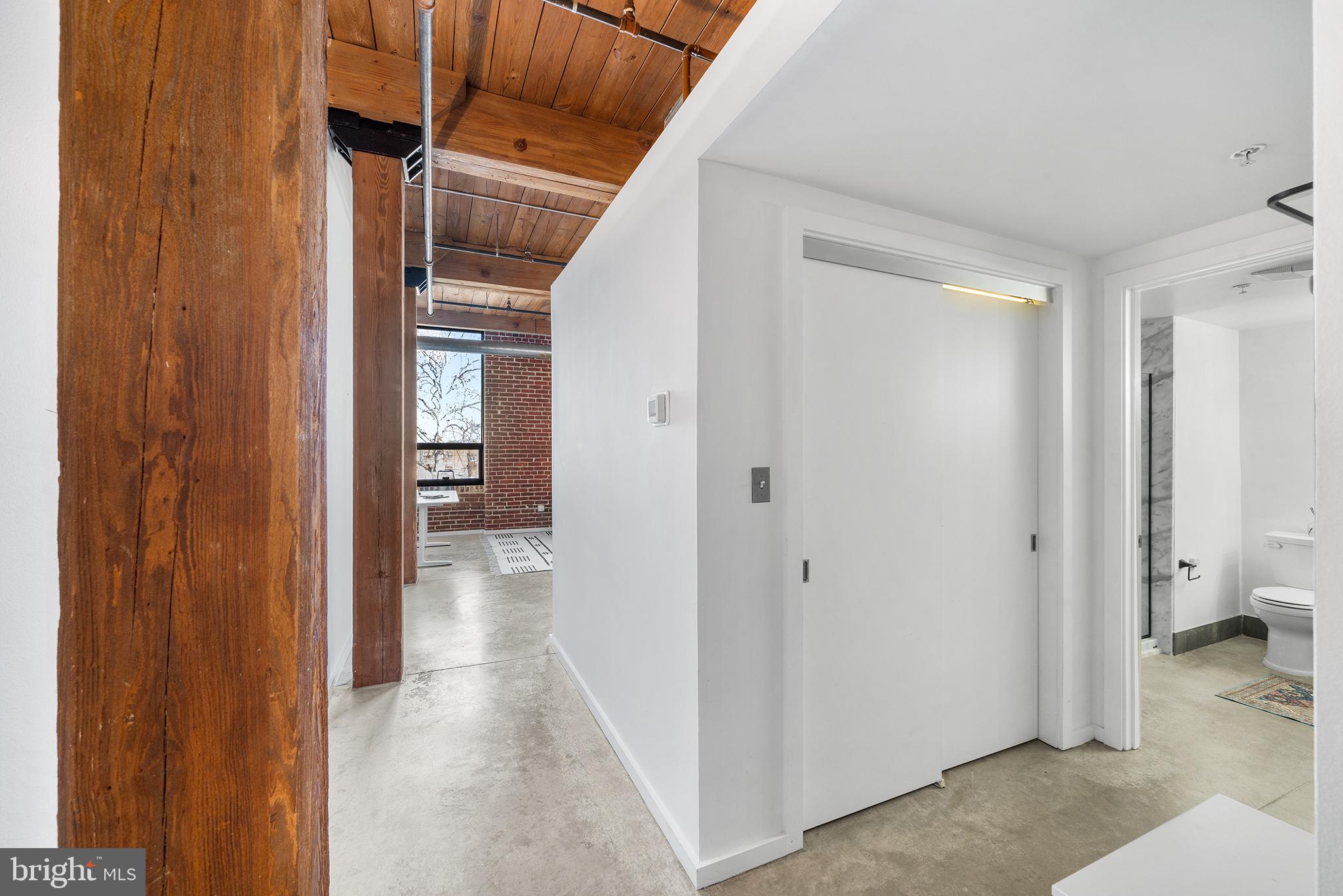 1714 Memphis St #308
