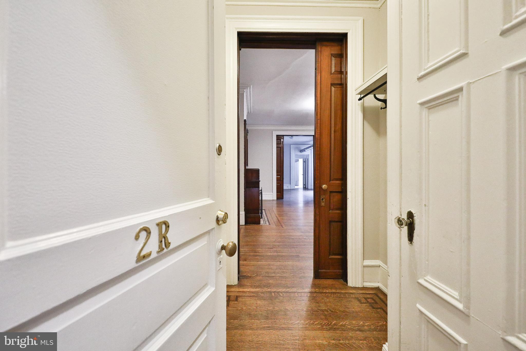 2021 SPRING GARDEN ST #2R