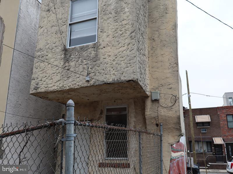 2016 Manton St