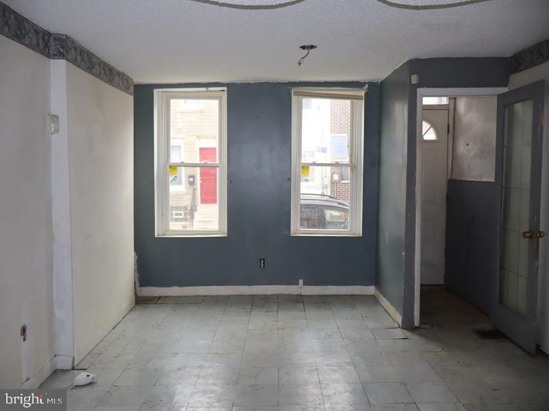 2016 Manton St