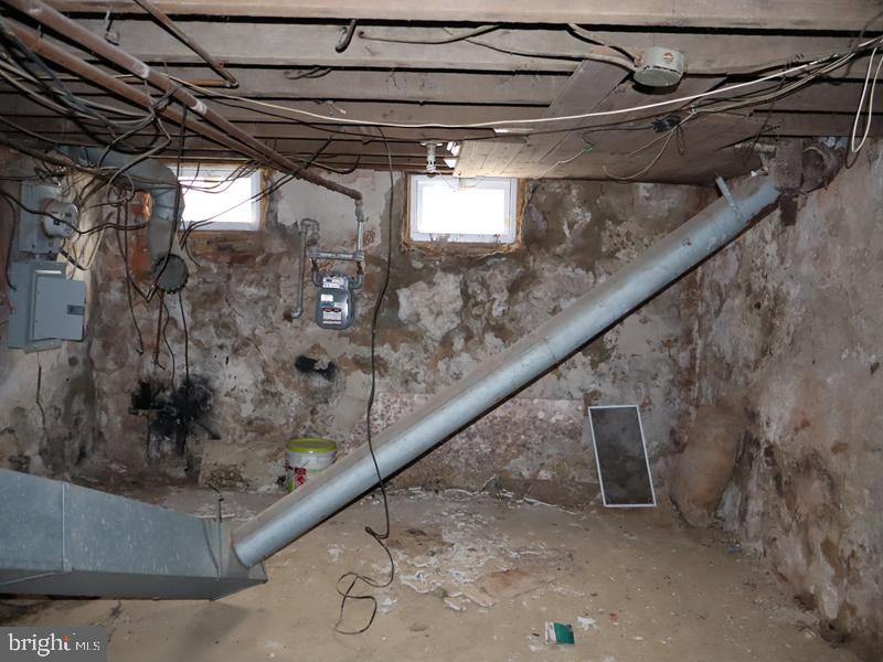 2016 Manton St