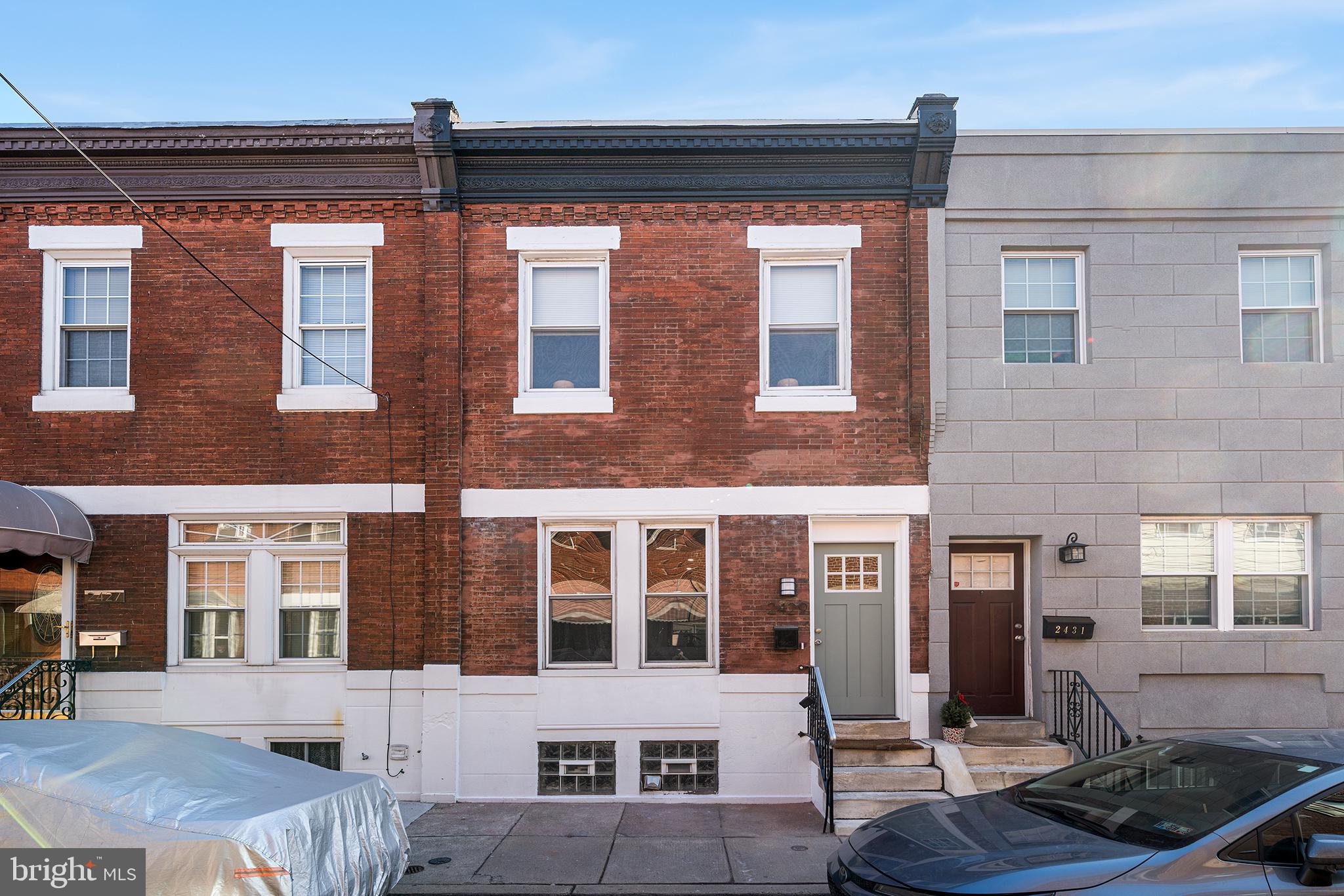 2429 S Rosewood St