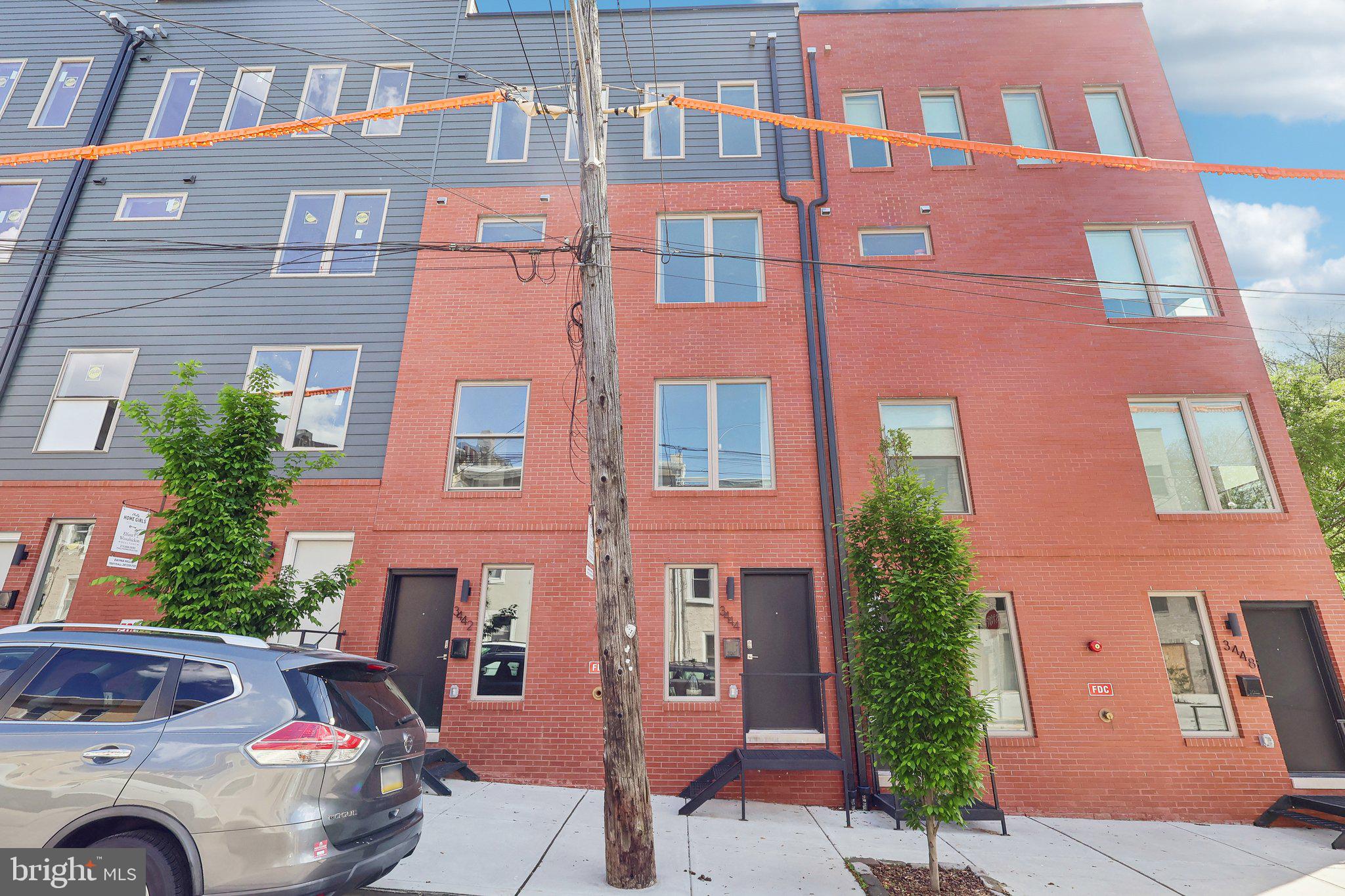 3436 W Westmoreland St