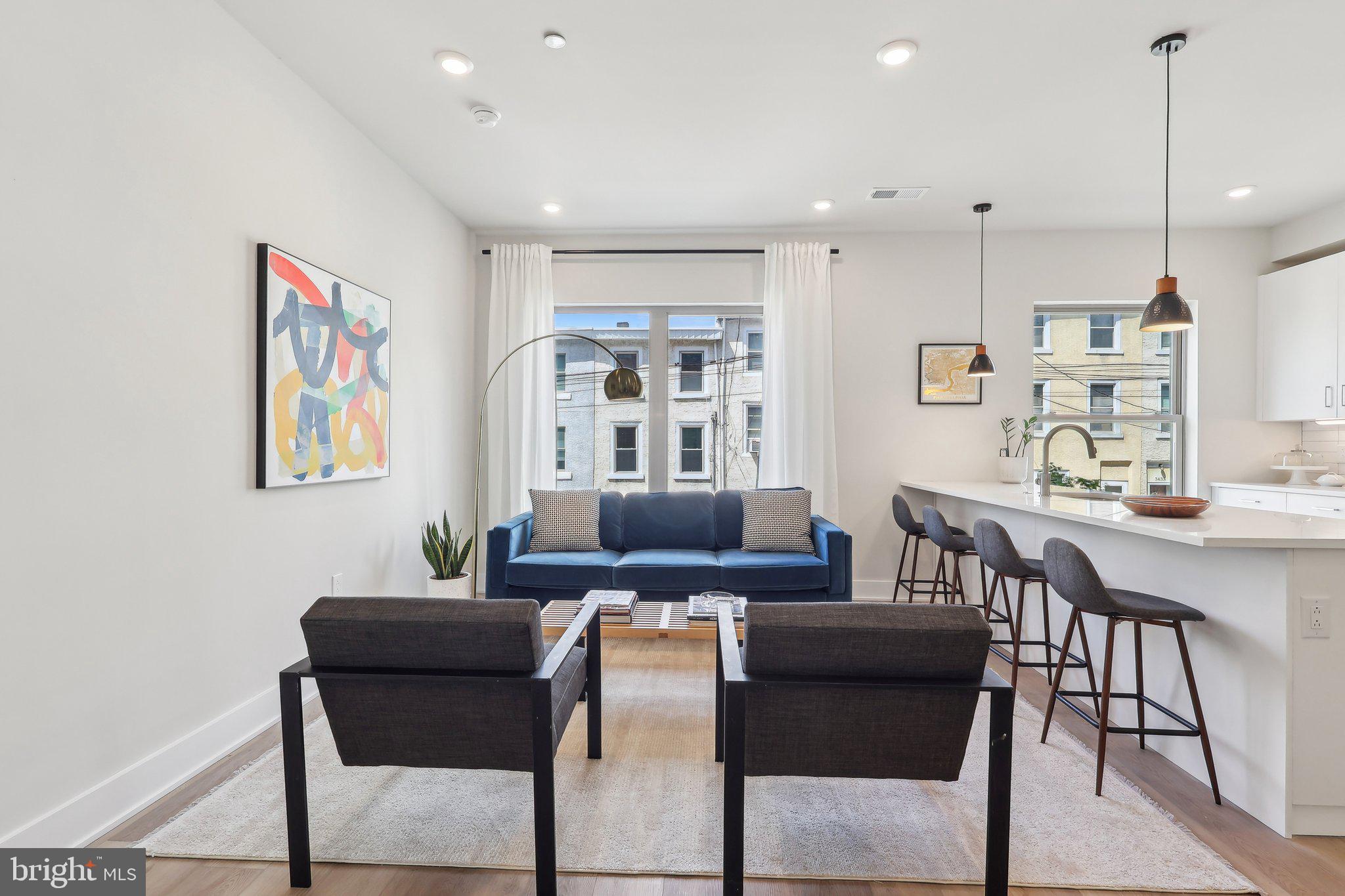 3436 W Westmoreland St