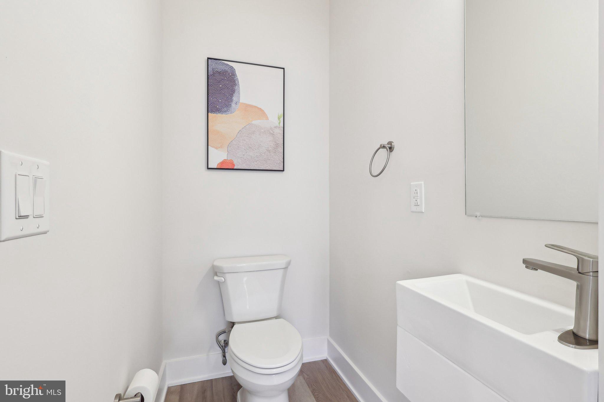 3436 W Westmoreland St