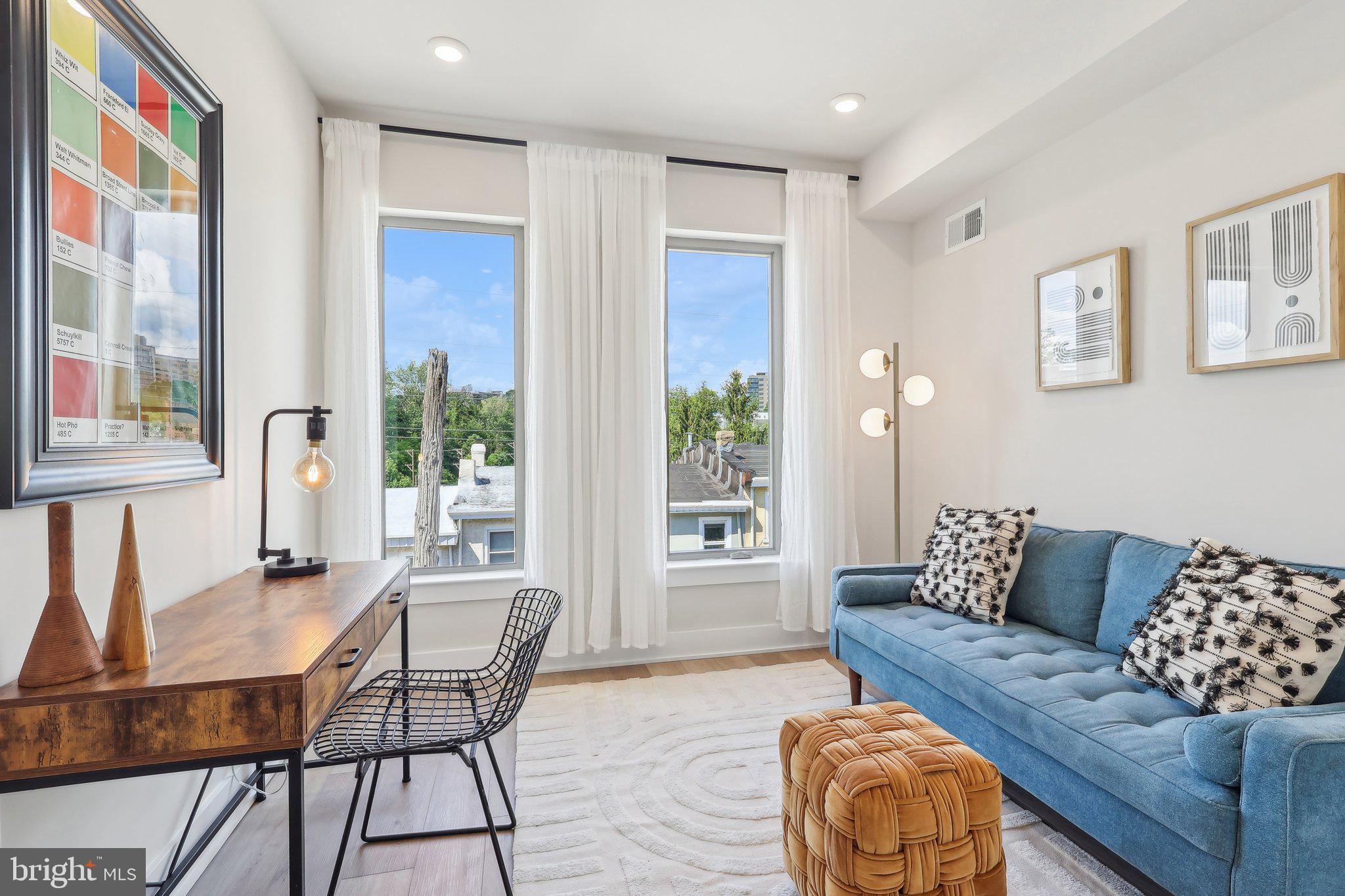 3436 W Westmoreland St