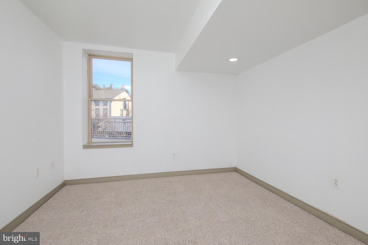 6622 Germantown Ave #2b