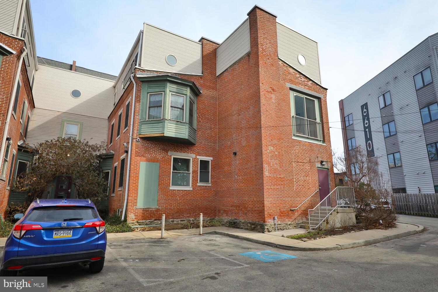 6622 Germantown Ave #2b