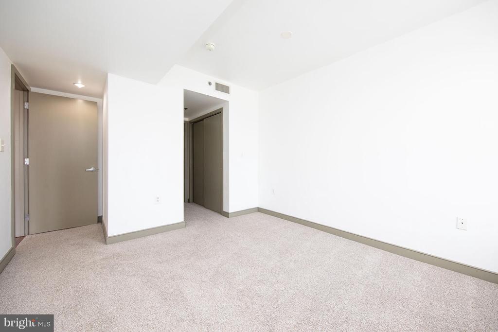 6622 Germantown Ave #2b