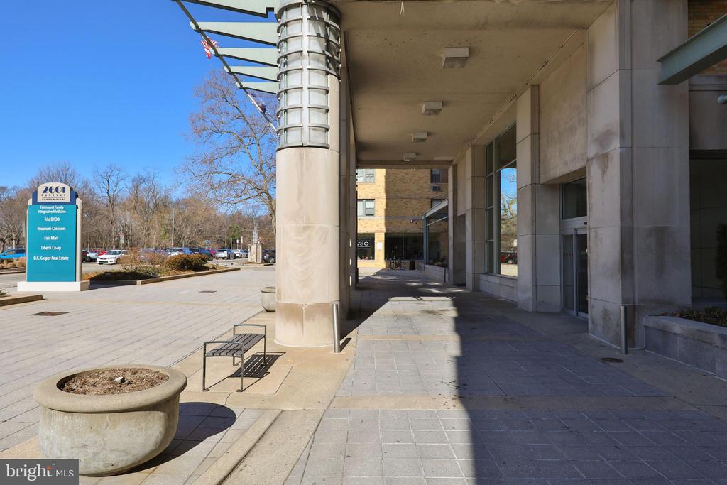 2601 Pennsylvania Ave #115