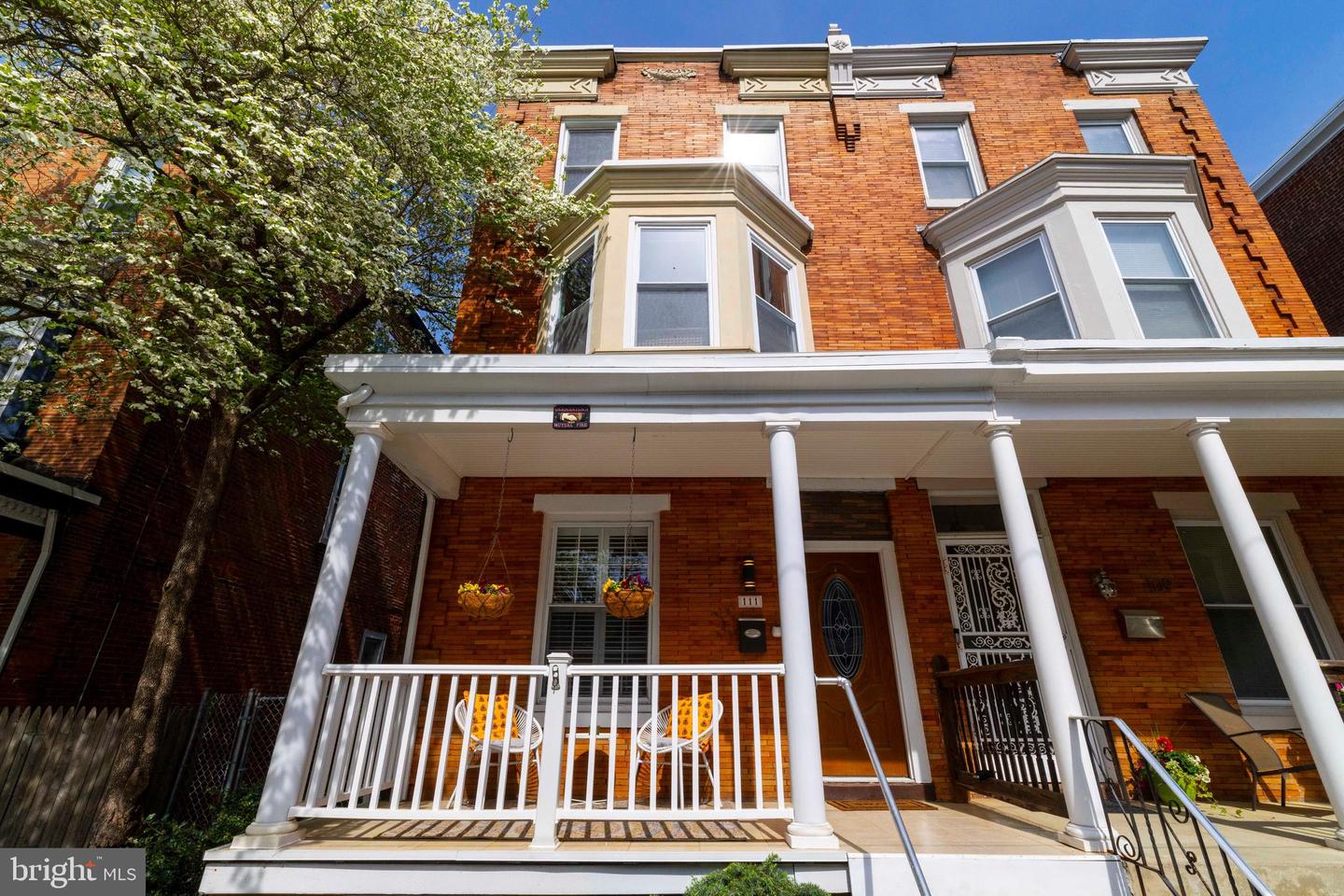 111 W Gorgas Ln