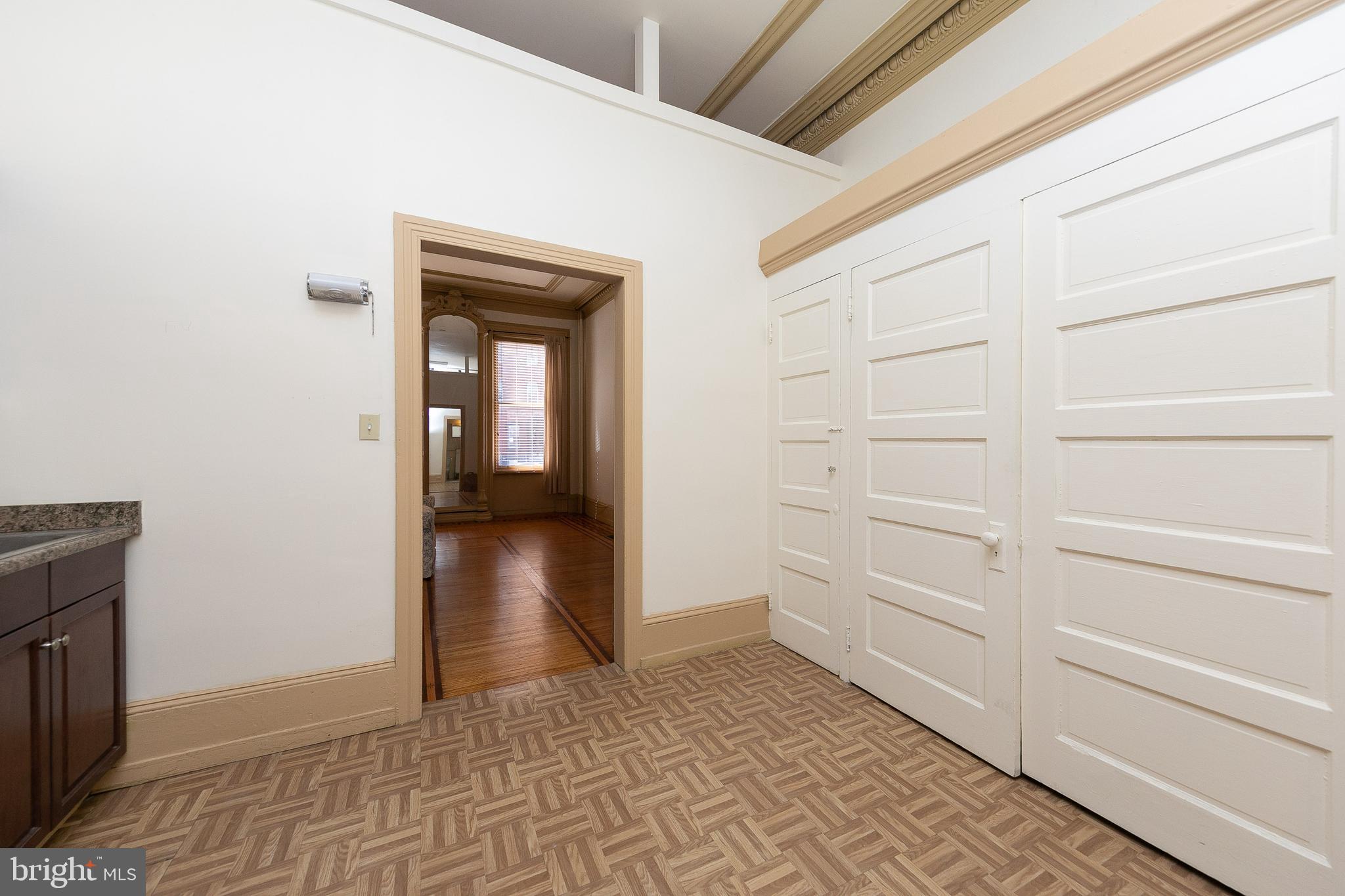 2021 SPRING GARDEN ST #1-F