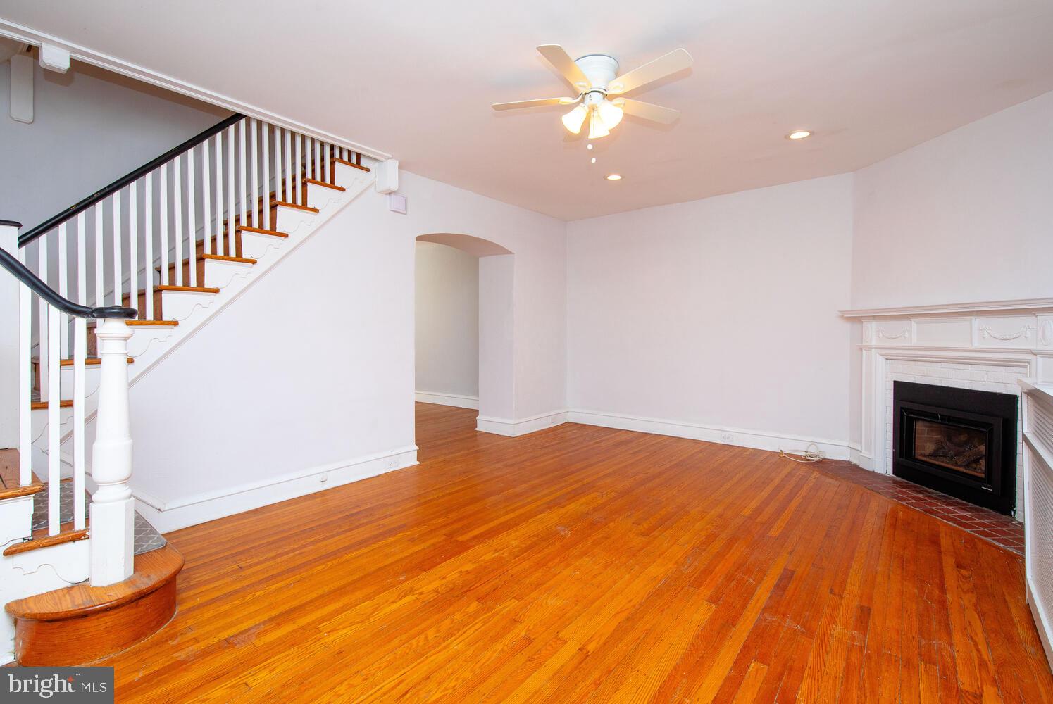 246 W GORGAS LN