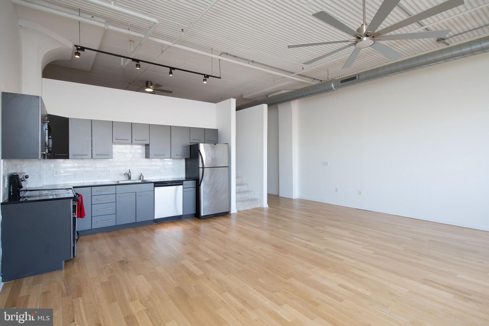 2200-28 Arch St #503