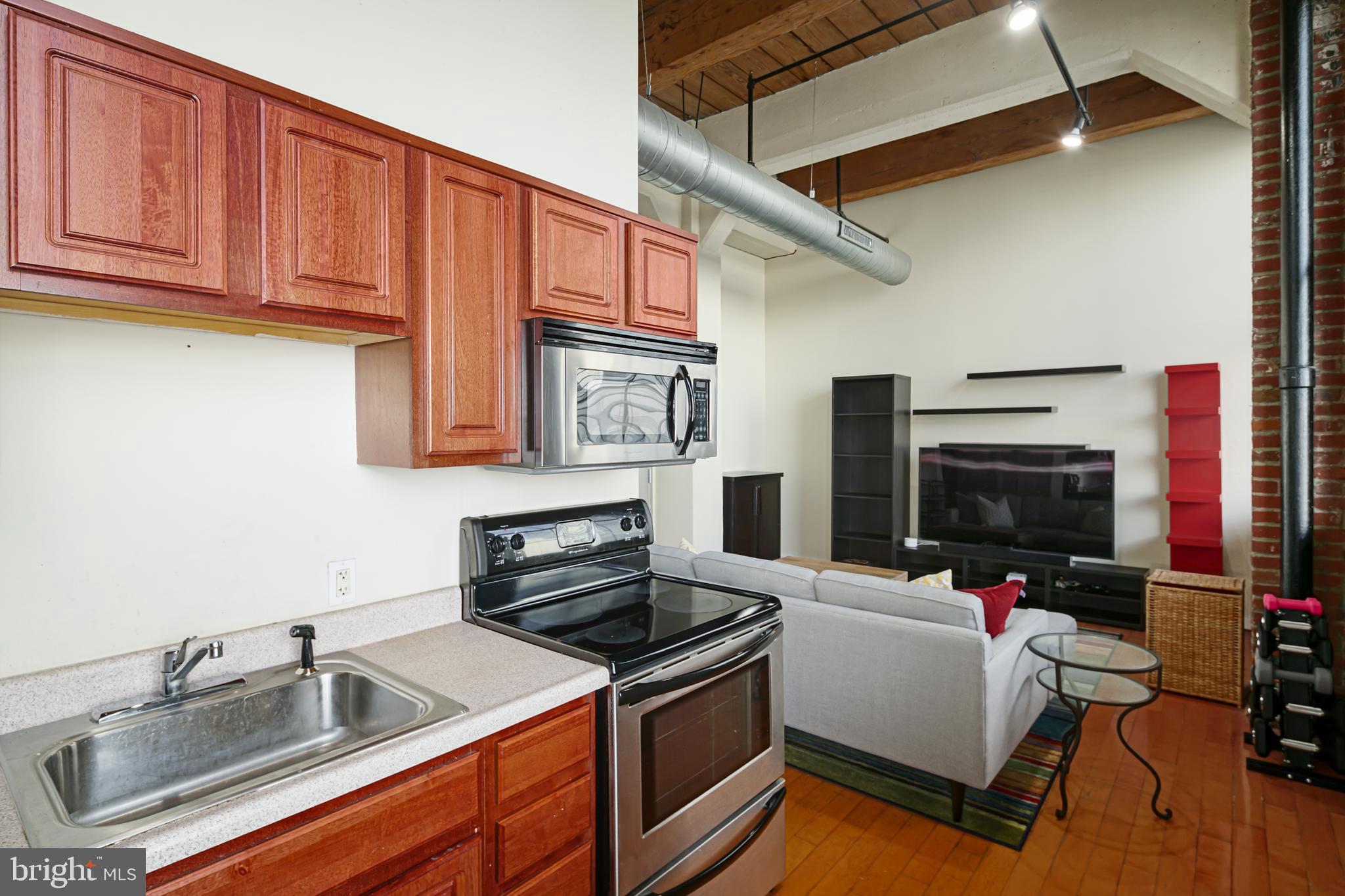 1010 ARCH ST #606