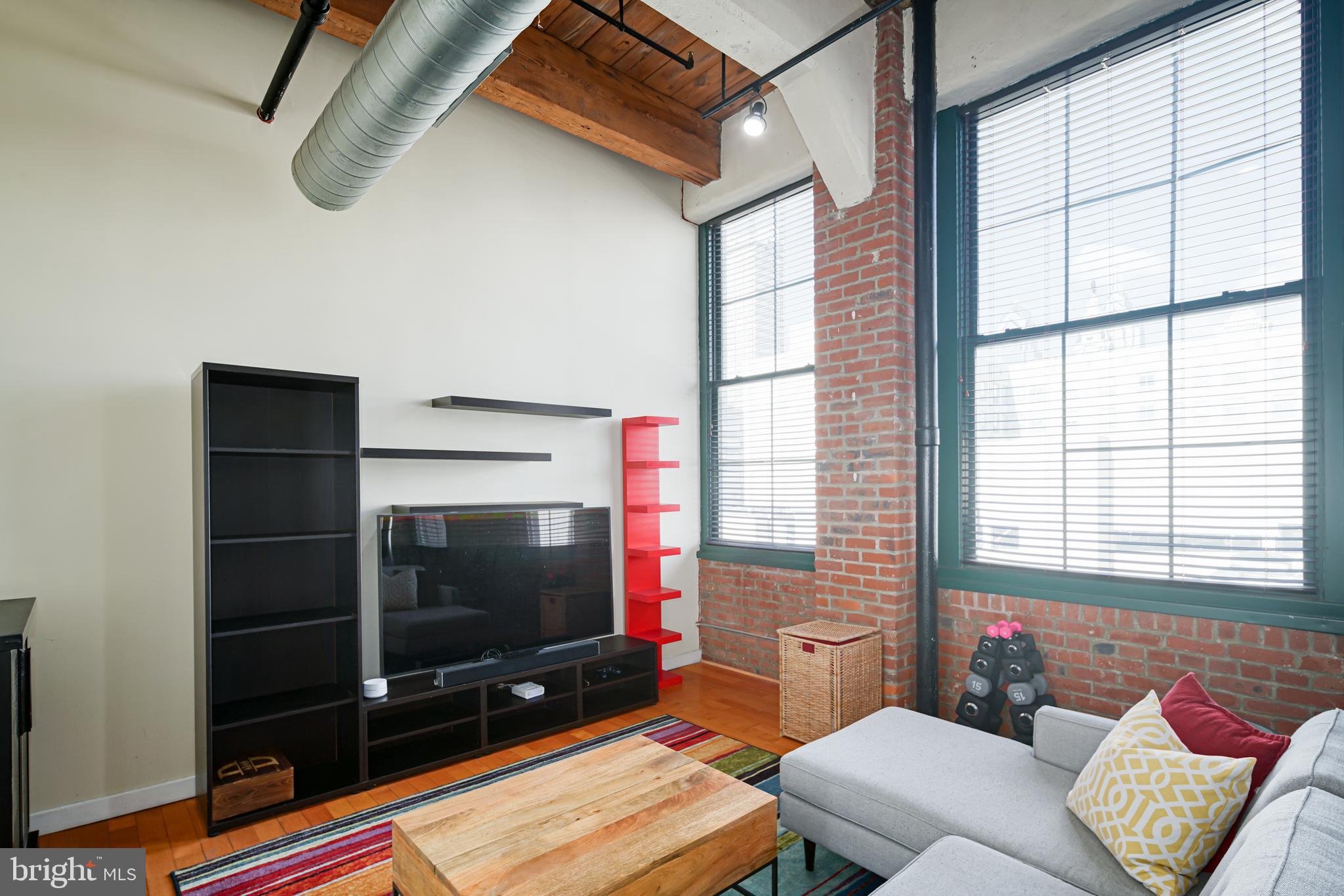 1010 ARCH ST #606