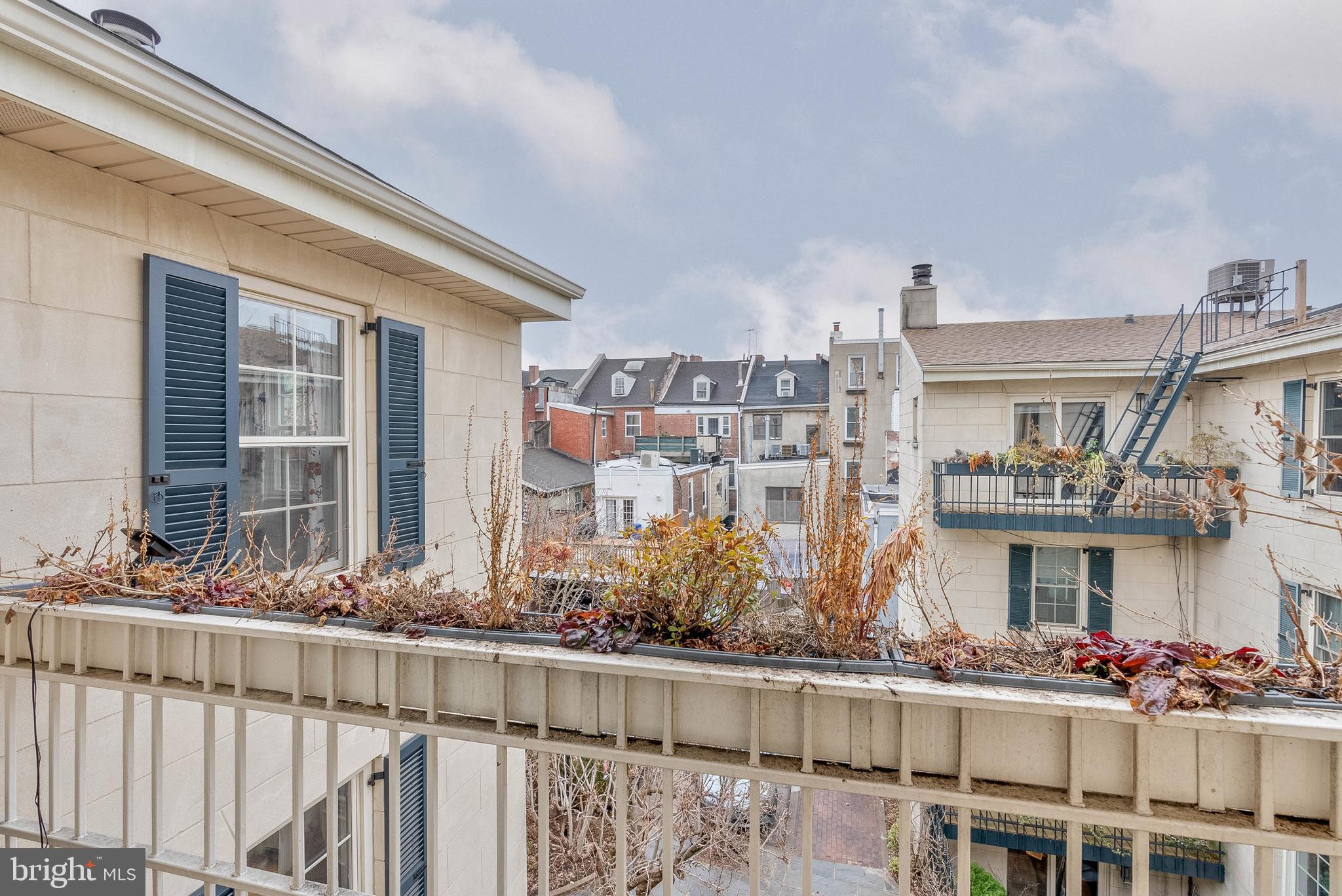 911 BONAPARTE COURT