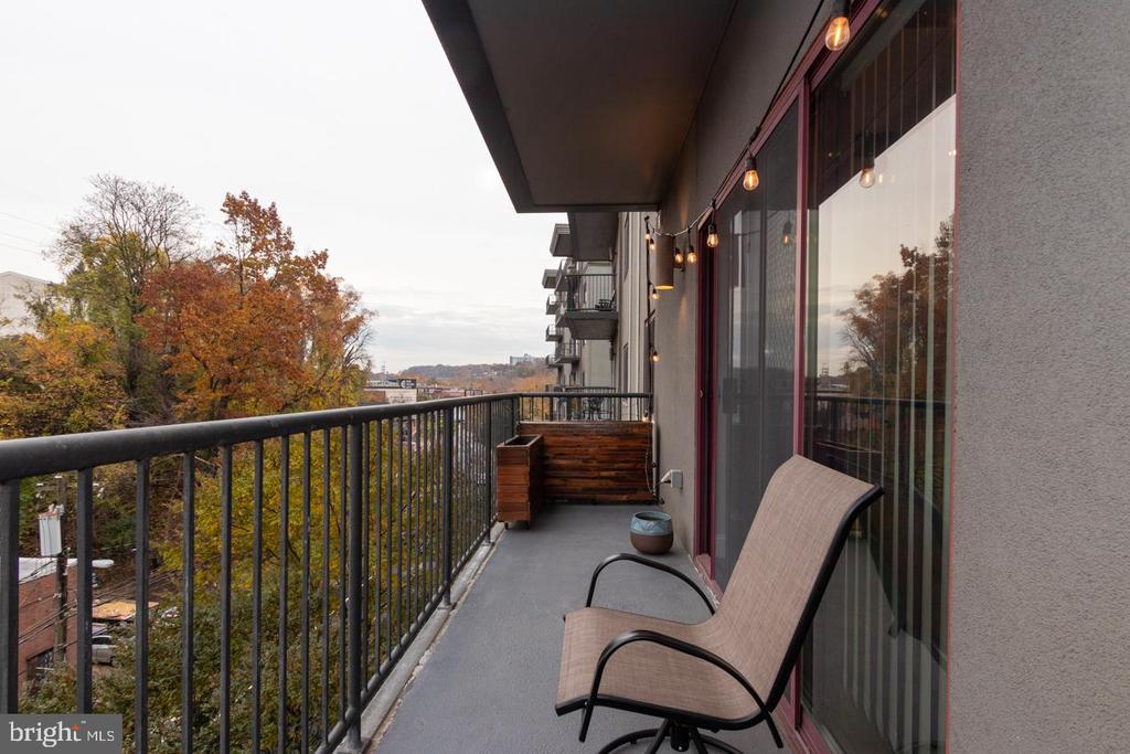 3750-78 Main St #403