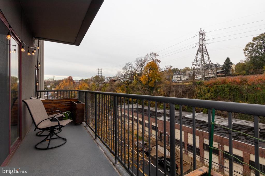 3750-78 Main St #403