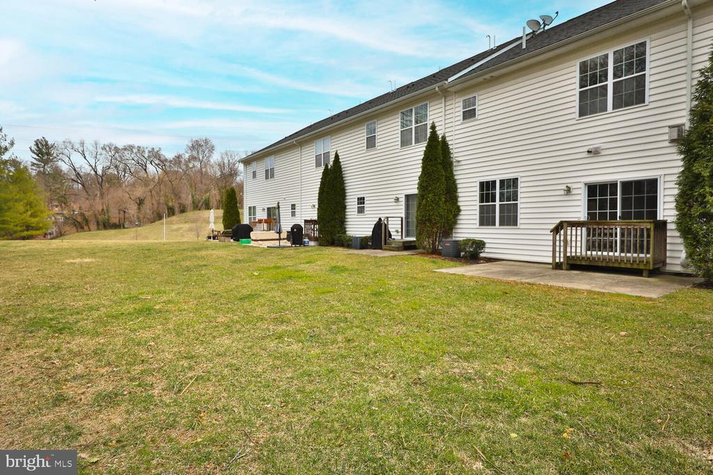 4466 Riverview Ln #4