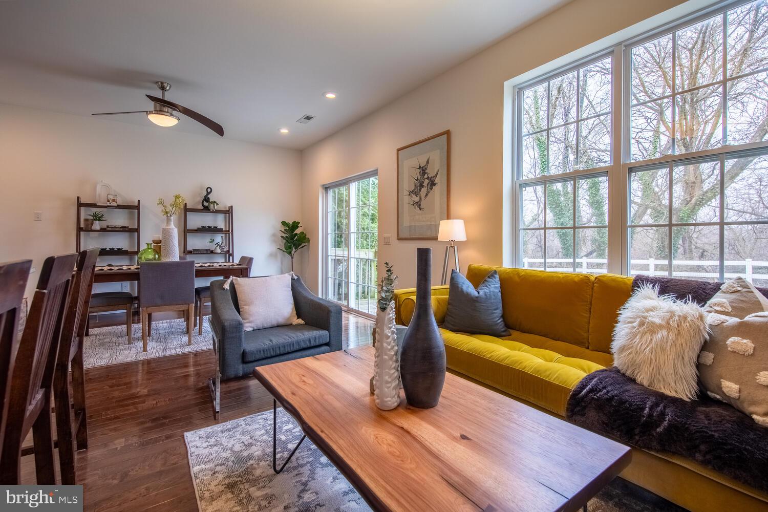 4466 Riverview Ln #4