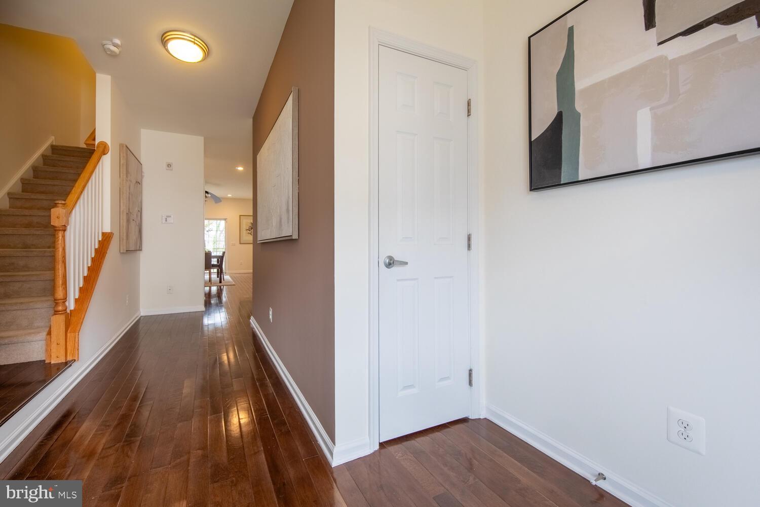 4466 Riverview Ln #4